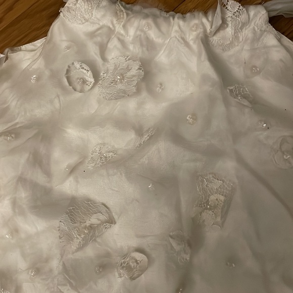 Girls tunic dress all white - Picture 2 of 3